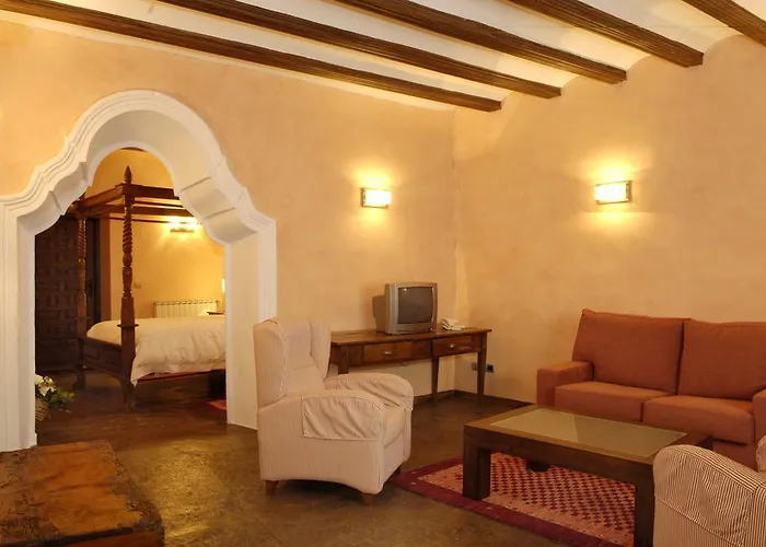 La Casona Del Solanar 乡村民宿